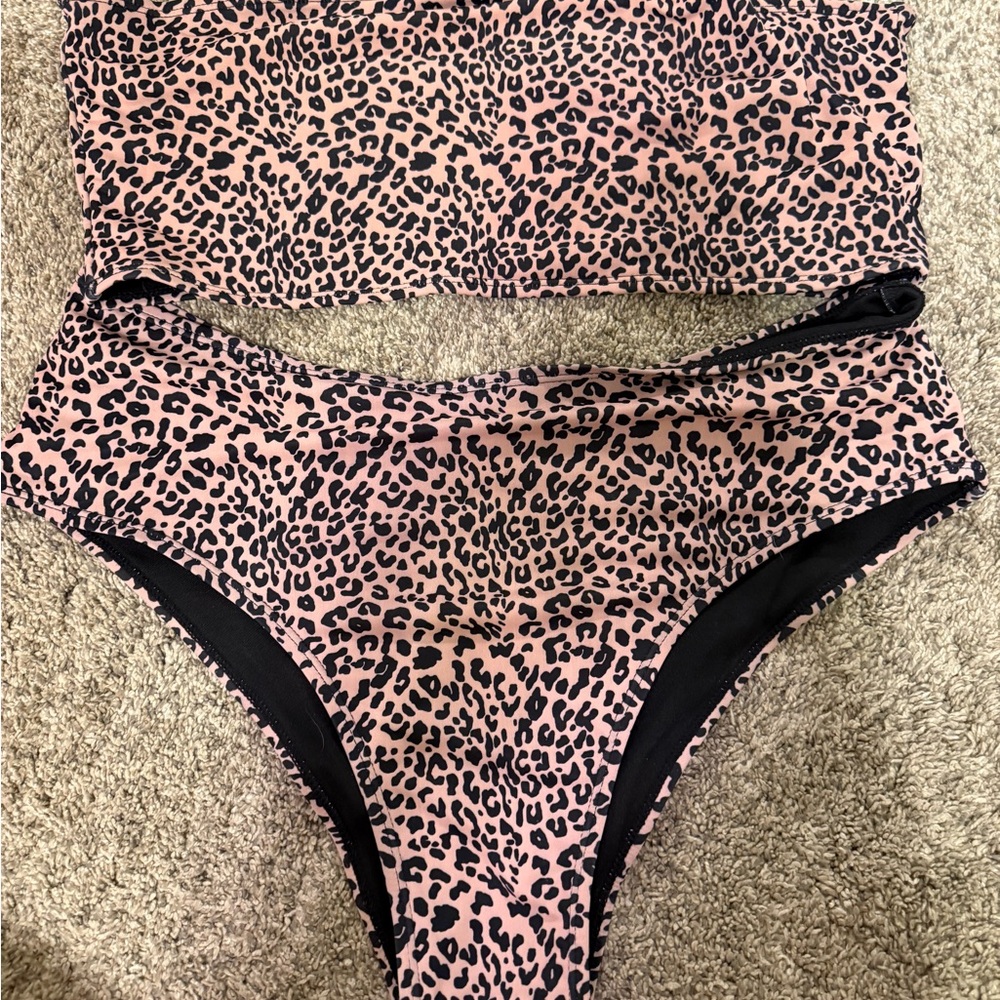 SHEIN Leopard Print Bikini - Pink and Black